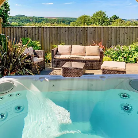 Eversfield Holiday home *