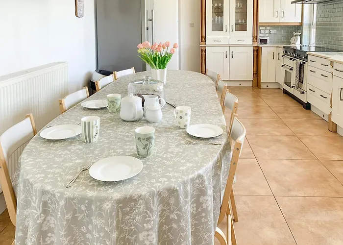 Eversfield Holiday home *